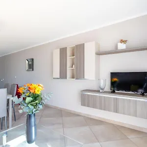 Le Midi 8 By Estates Apartament Cannes